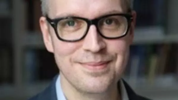 Duncan Kelly