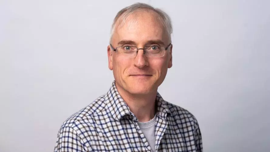 Dr Marc Mulholland